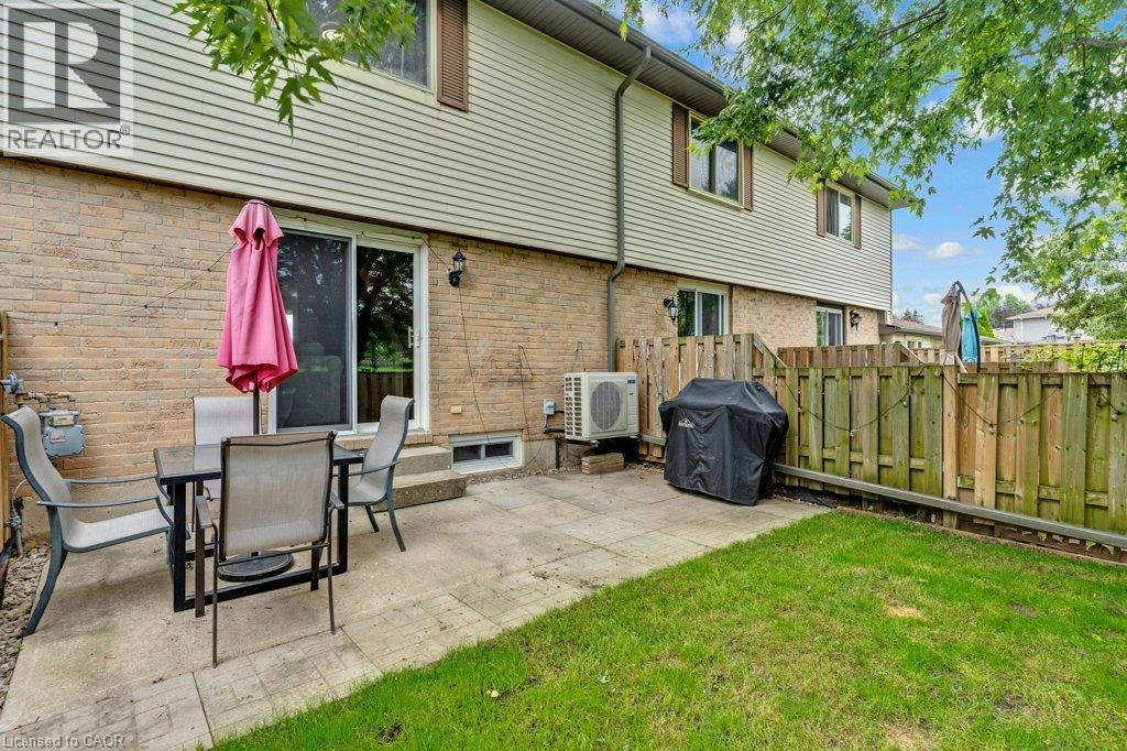 22-700 Erinbrook Drive, Kitchener, ON, N2E 2S7 - 34