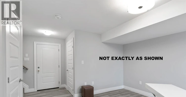 701 Brownstone Drive, Lakeshore, ON, N9K 0A8 - 5