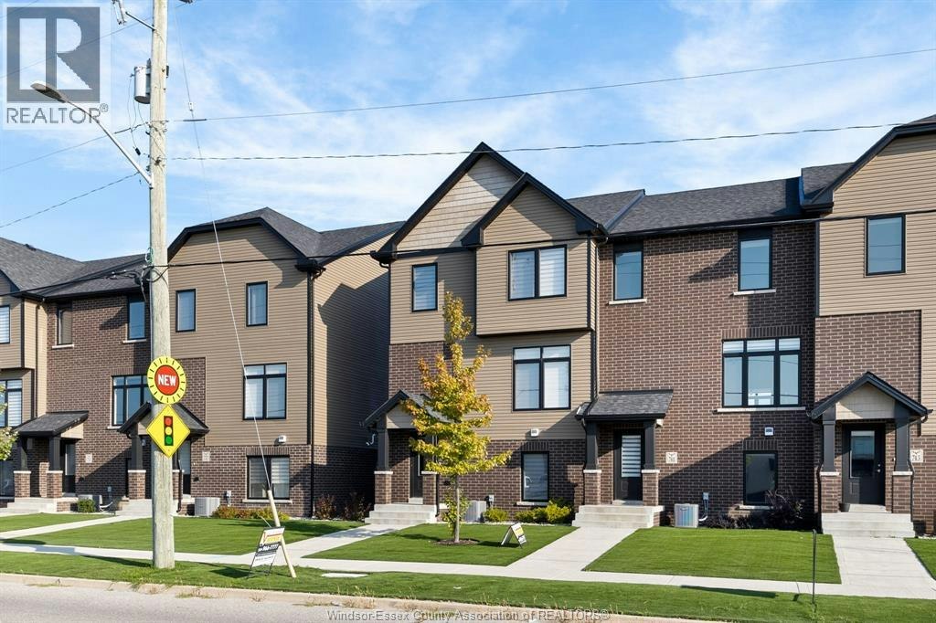 701 Brownstone Drive, Lakeshore, ON, N9K 0A8 - 2