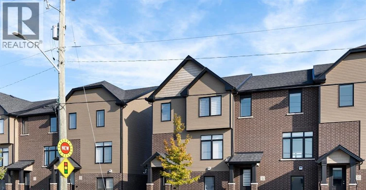 701 Brownstone Drive, Lakeshore, ON, N9K 0A8 - 2