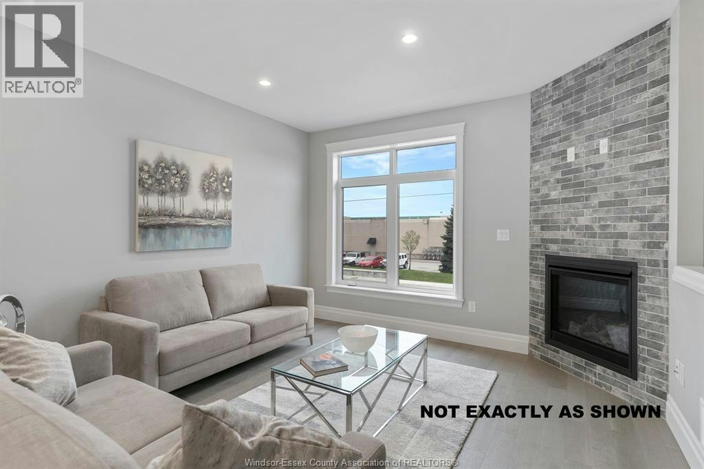 701 Brownstone Drive, Lakeshore, ON, N9K 0A8 - 6