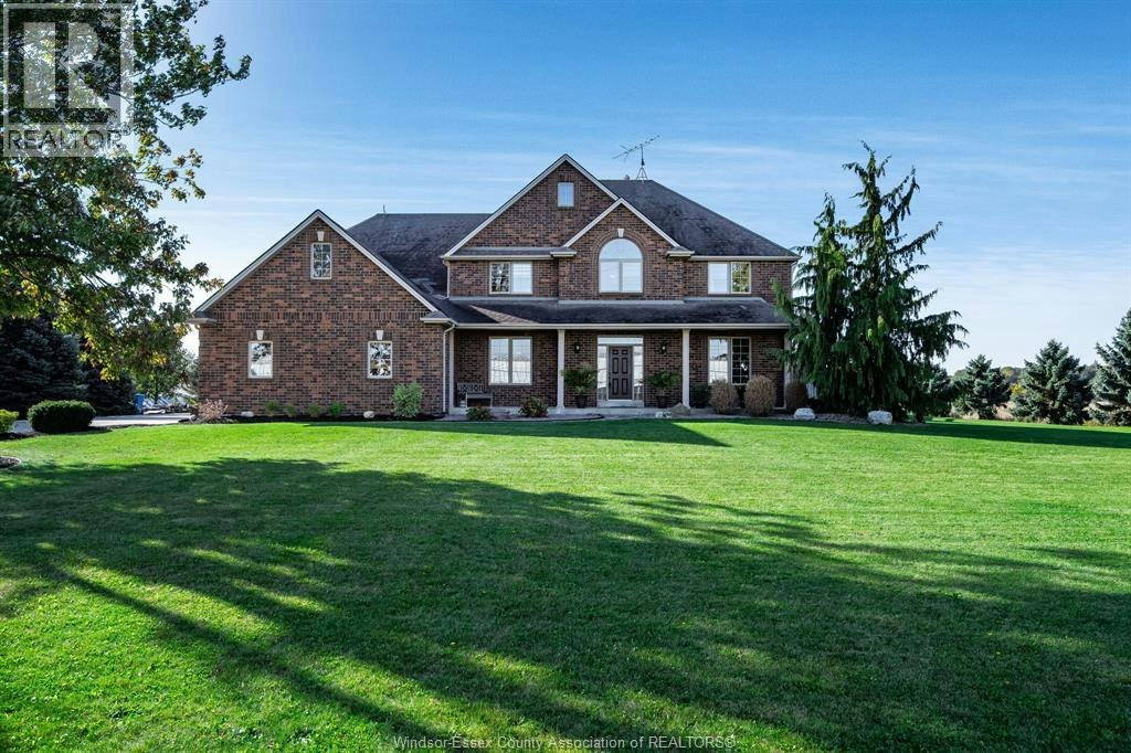 901 2 Road East, Kingsville, ON, N9Y 3E4