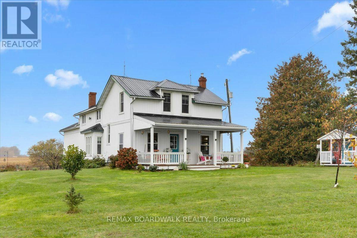 839 Blakeney Road, Mississippi Mills, ON, K0A 2X0