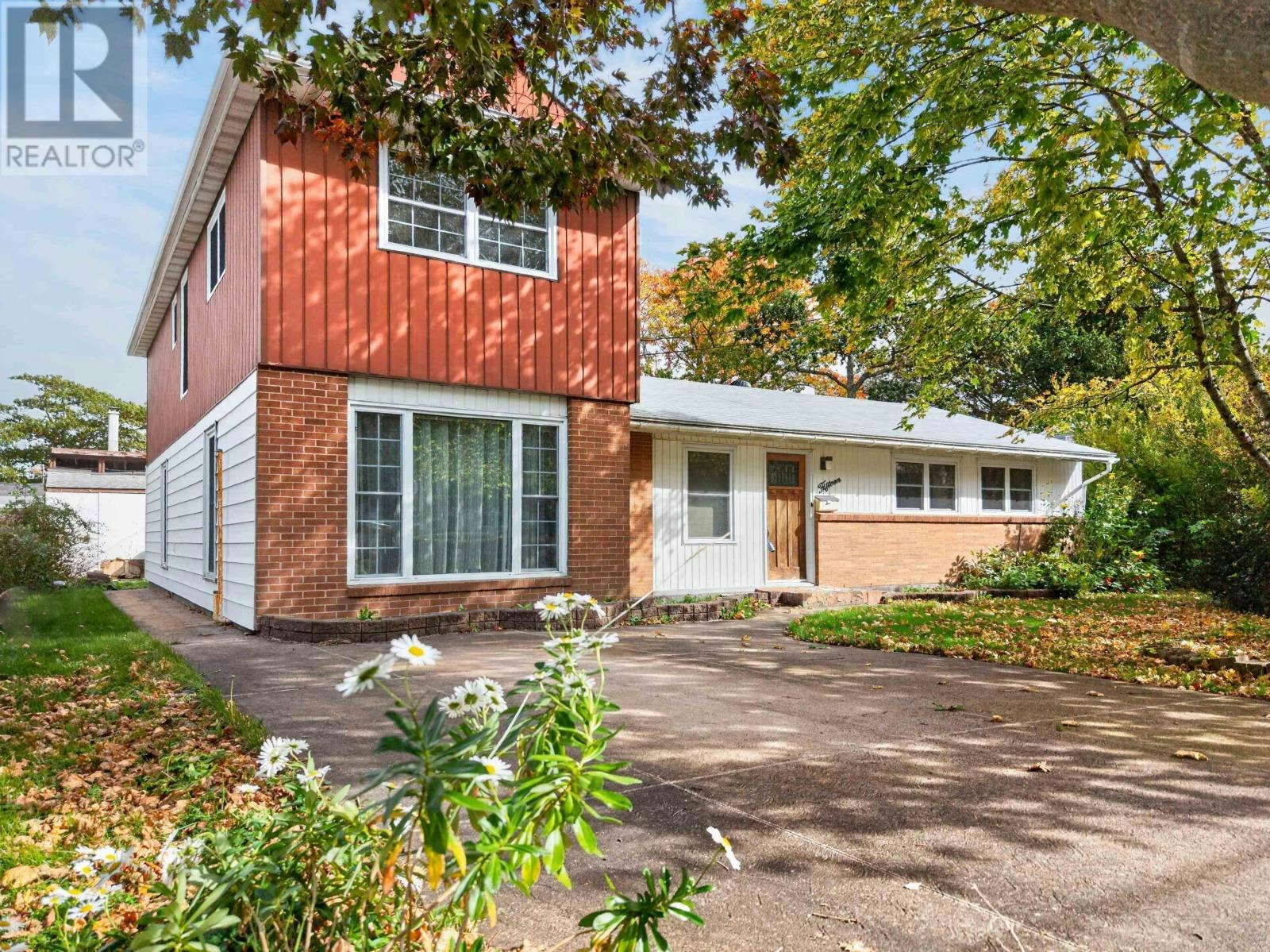 15 Kincardine Drive, Dartmouth, NS, B2X 1H7