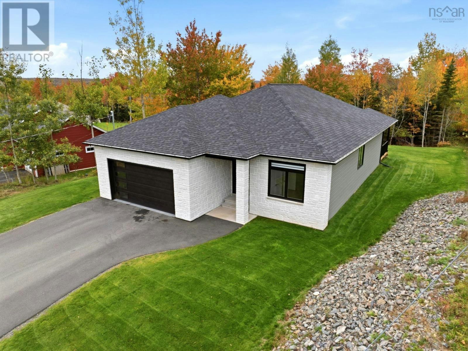 105 Wexford Drive, Valley, NS, B6L 0B2