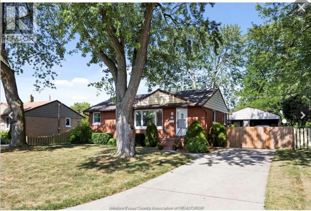 BASEMENT-2678 Askin Avenue, Windsor, ON, N9E 3B7