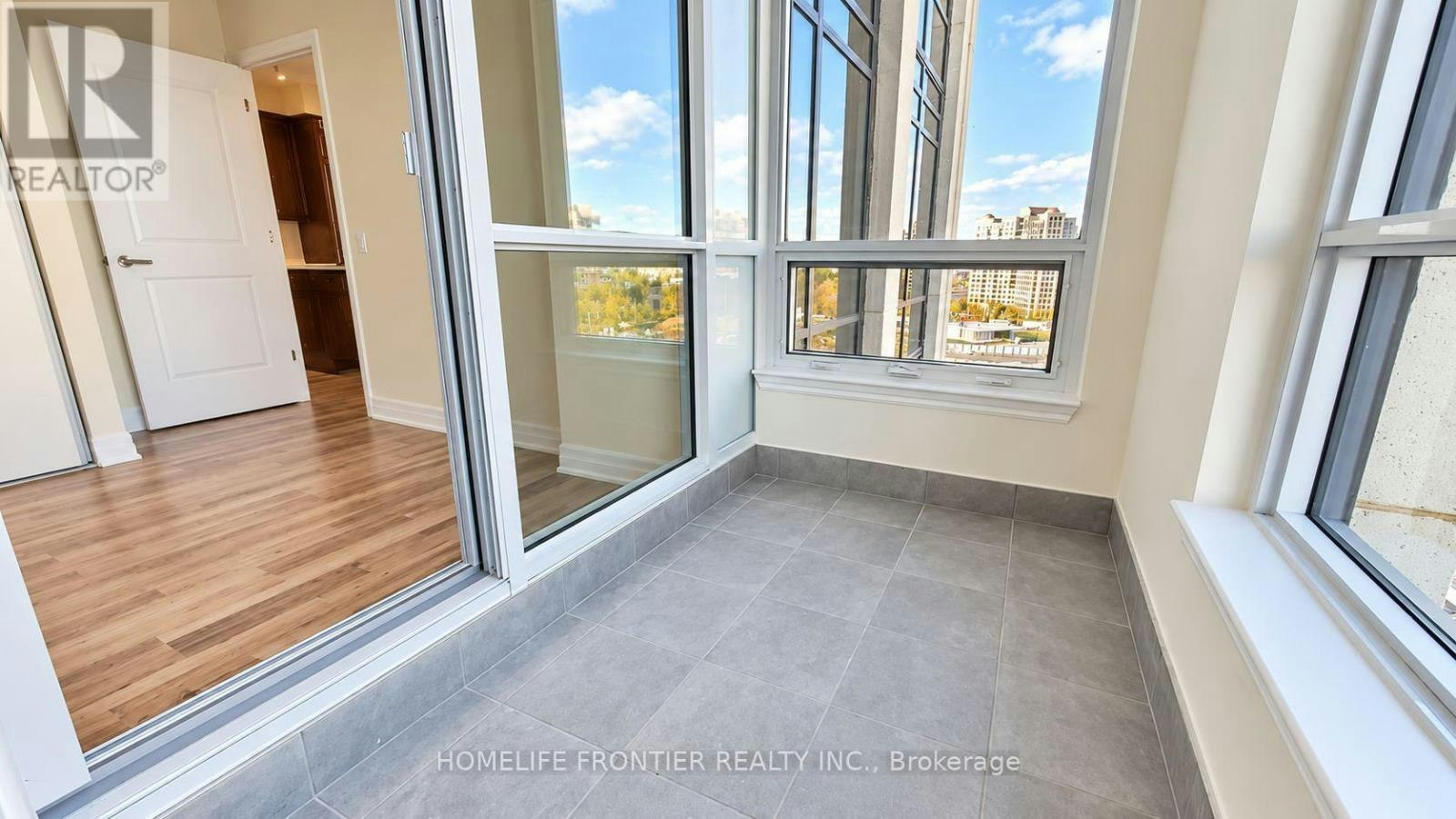 803-9085 Jane Street, Vaughan, ON, L4K 0L8 - 11