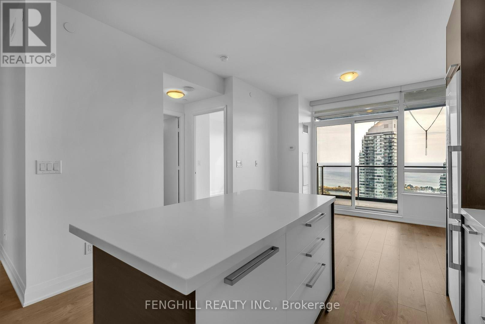 3401-36 Park Lawn Road, Toronto, ON, M8Y 3H8 - 11