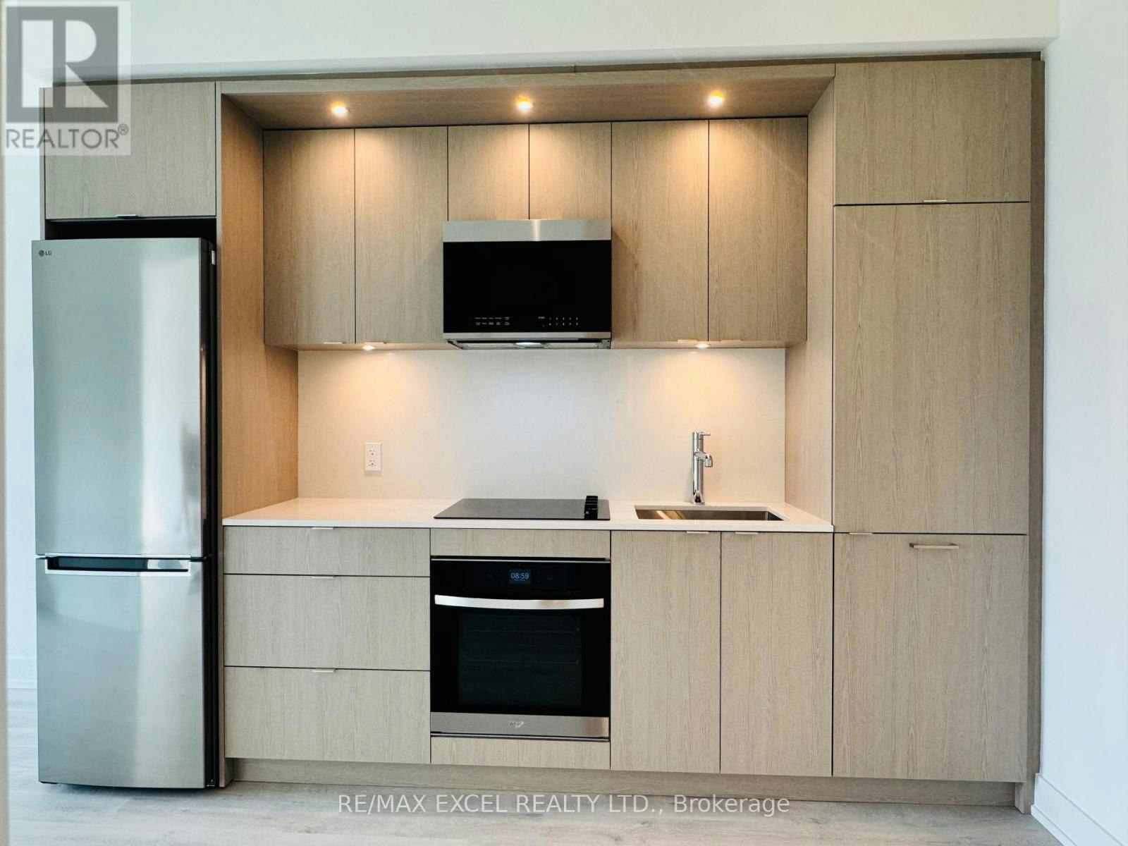 1114-60 Central Park Roadway, Toronto, ON, M9A 0E6 - 3