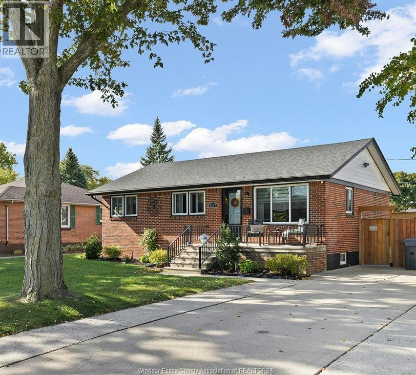 3477 Maisonneuve Avenue, Windsor, ON, N9E 1Y9