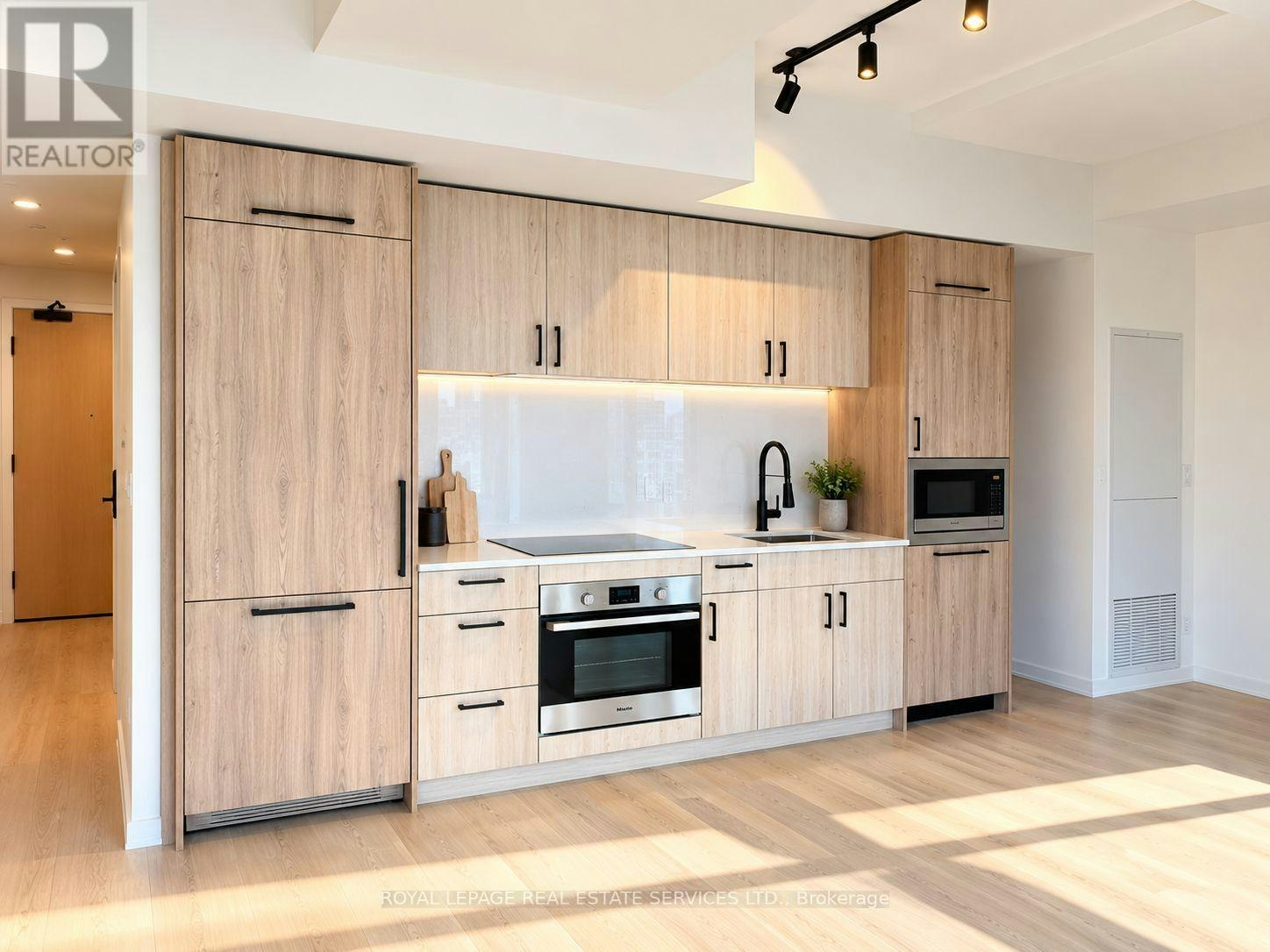 LPH 01-109 Erskine Avenue, Toronto, ON, M4P 0G6 - 13