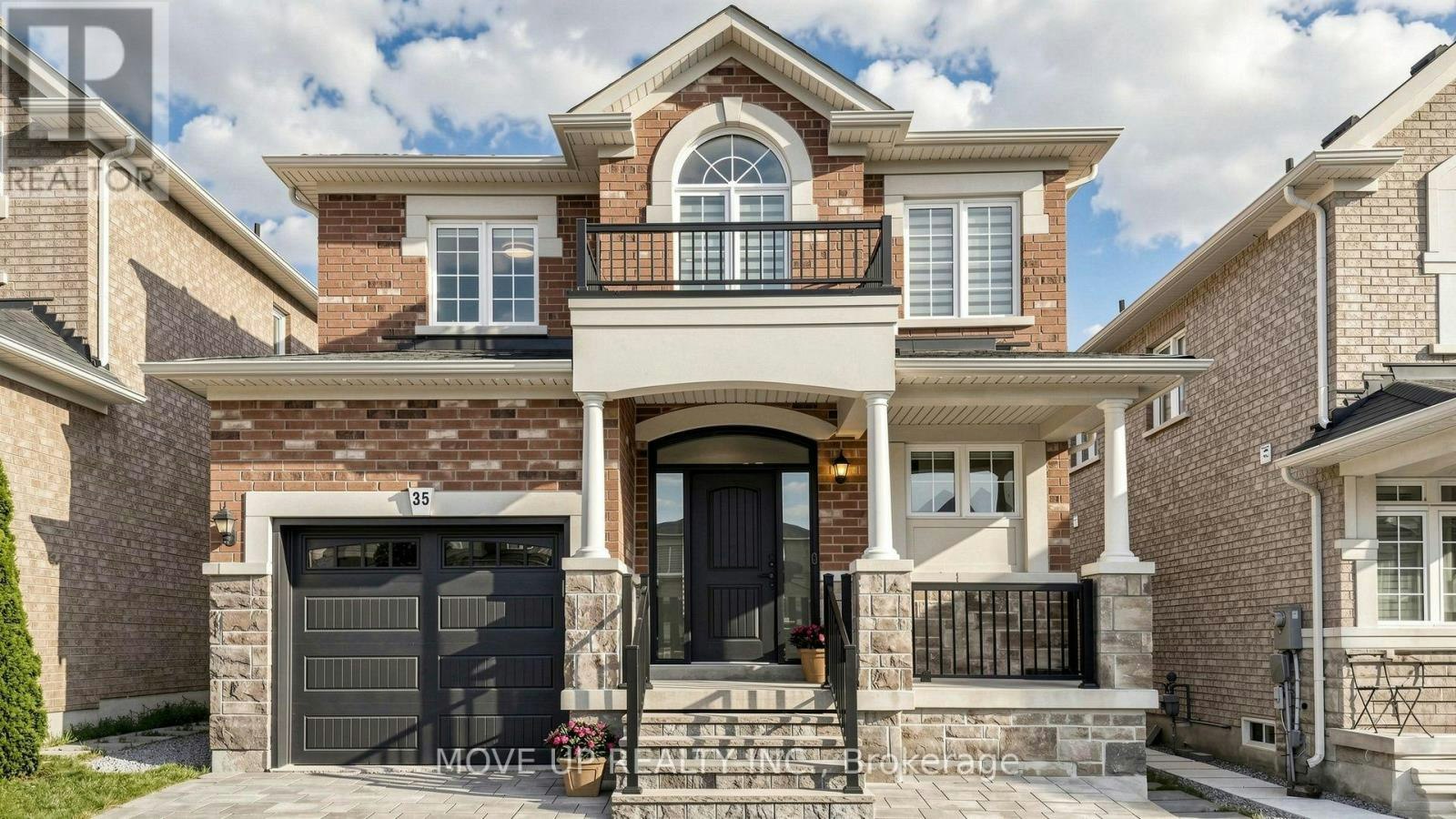 35 Lauderdale Drive, Vaughan, ON, L6A 4G8