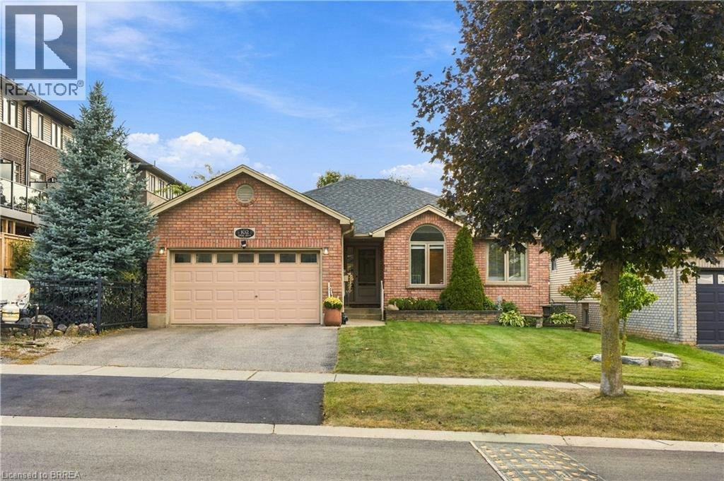 102 Court Drive, Brant, ON, N3L 4G7