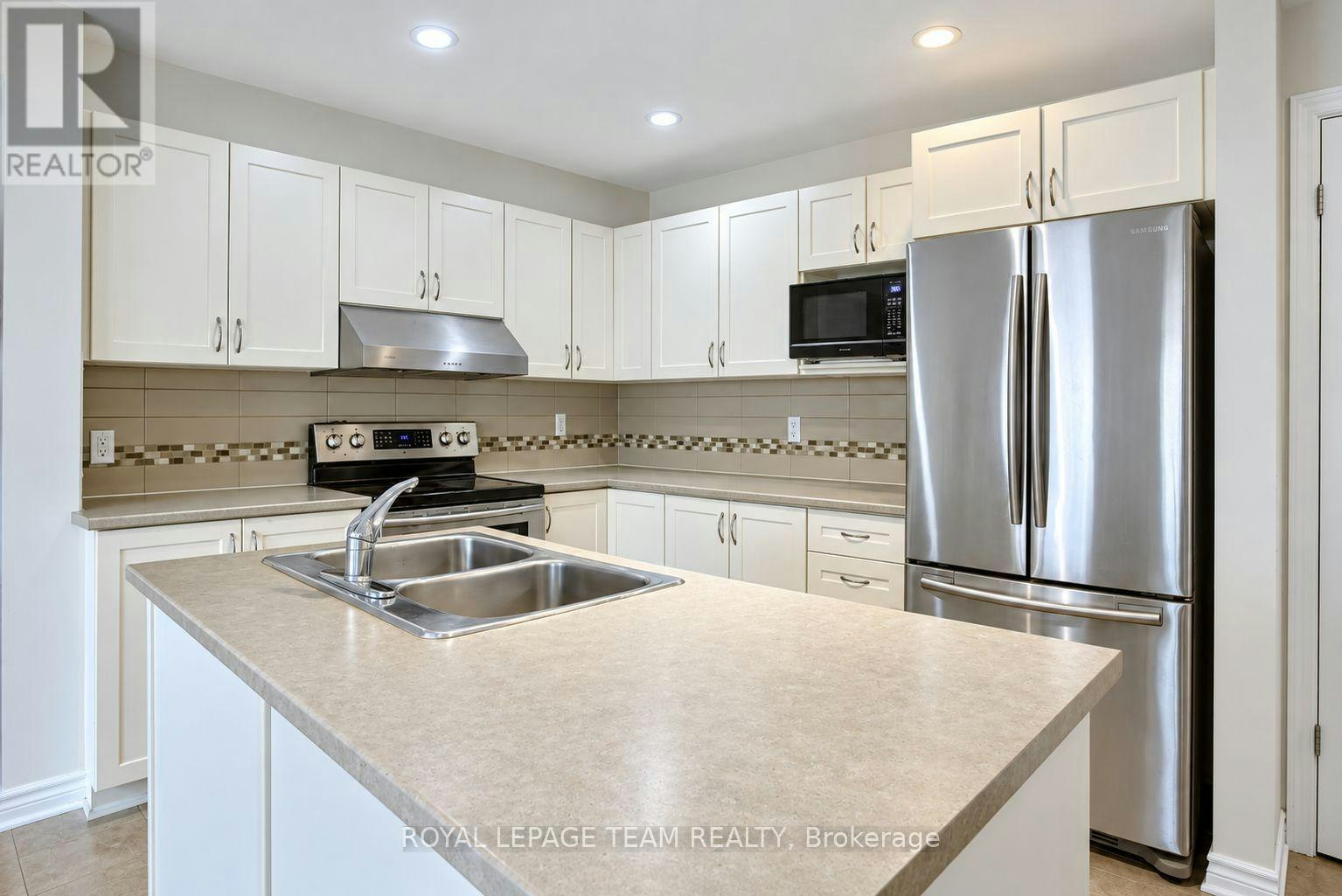 125 Dunforest Terrace, Ottawa, ON, K2J 3V1 - 6