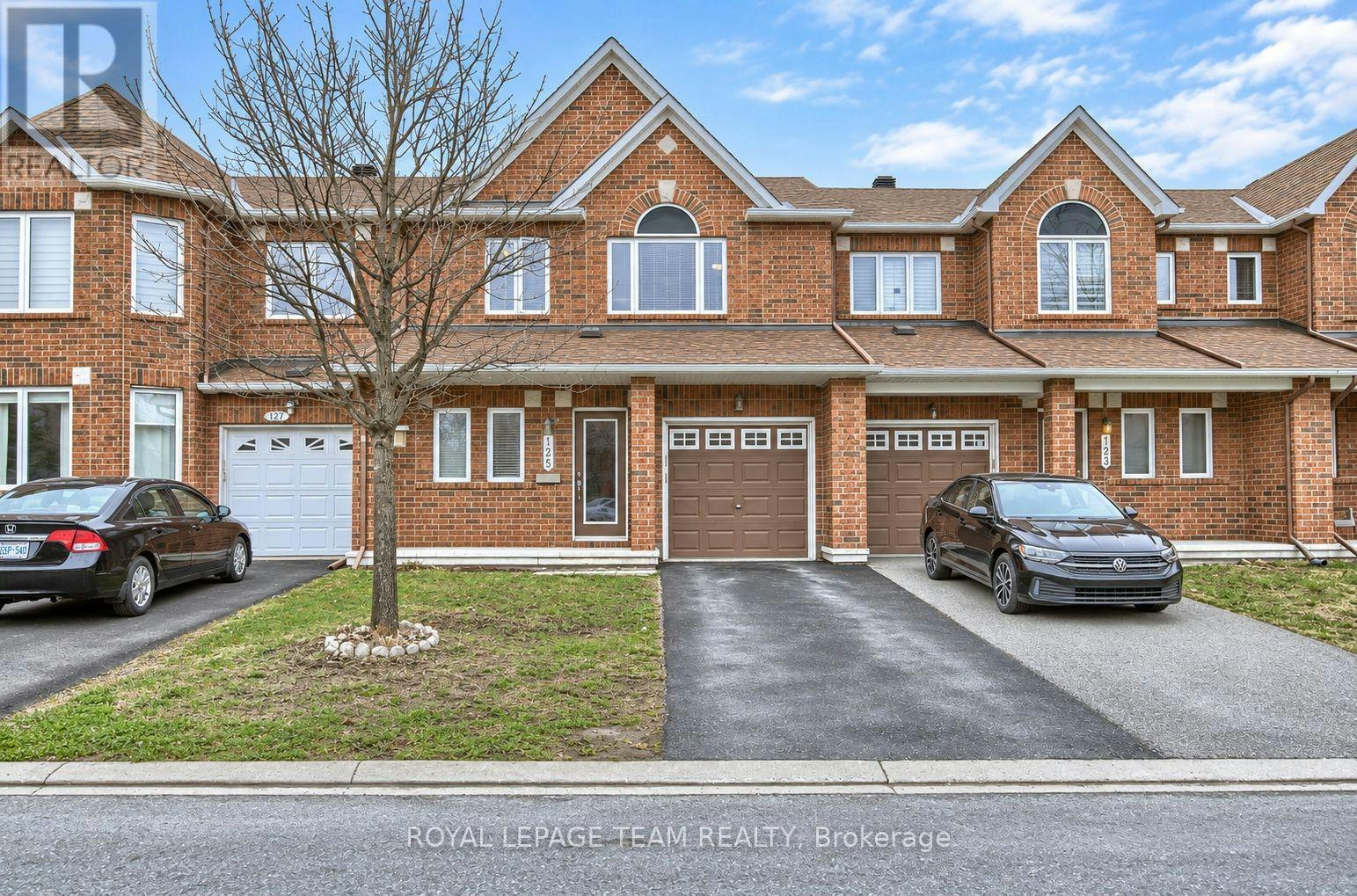125 Dunforest Terrace, Ottawa, ON, K2J 3V1