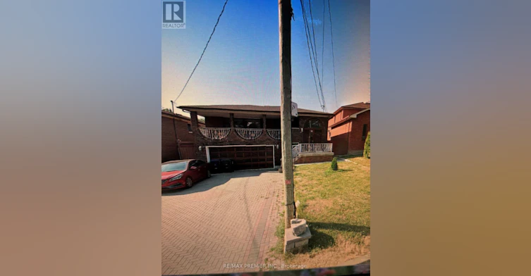 MAIN FLOOR-37 Irwin Road S, Toronto, ON, M9W 2P6