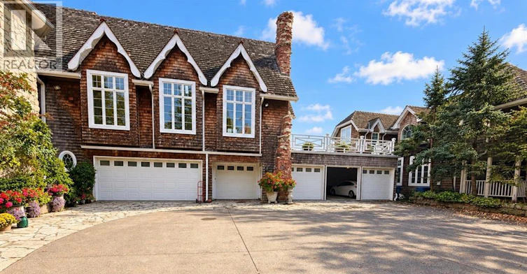 4-1748 Caille Avenue, Lakeshore, ON, N8L 0J5