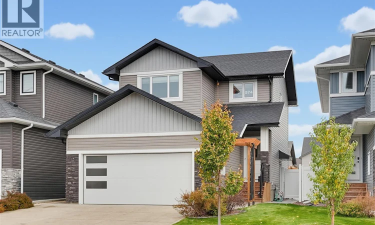 574 Mcfaull Crescent