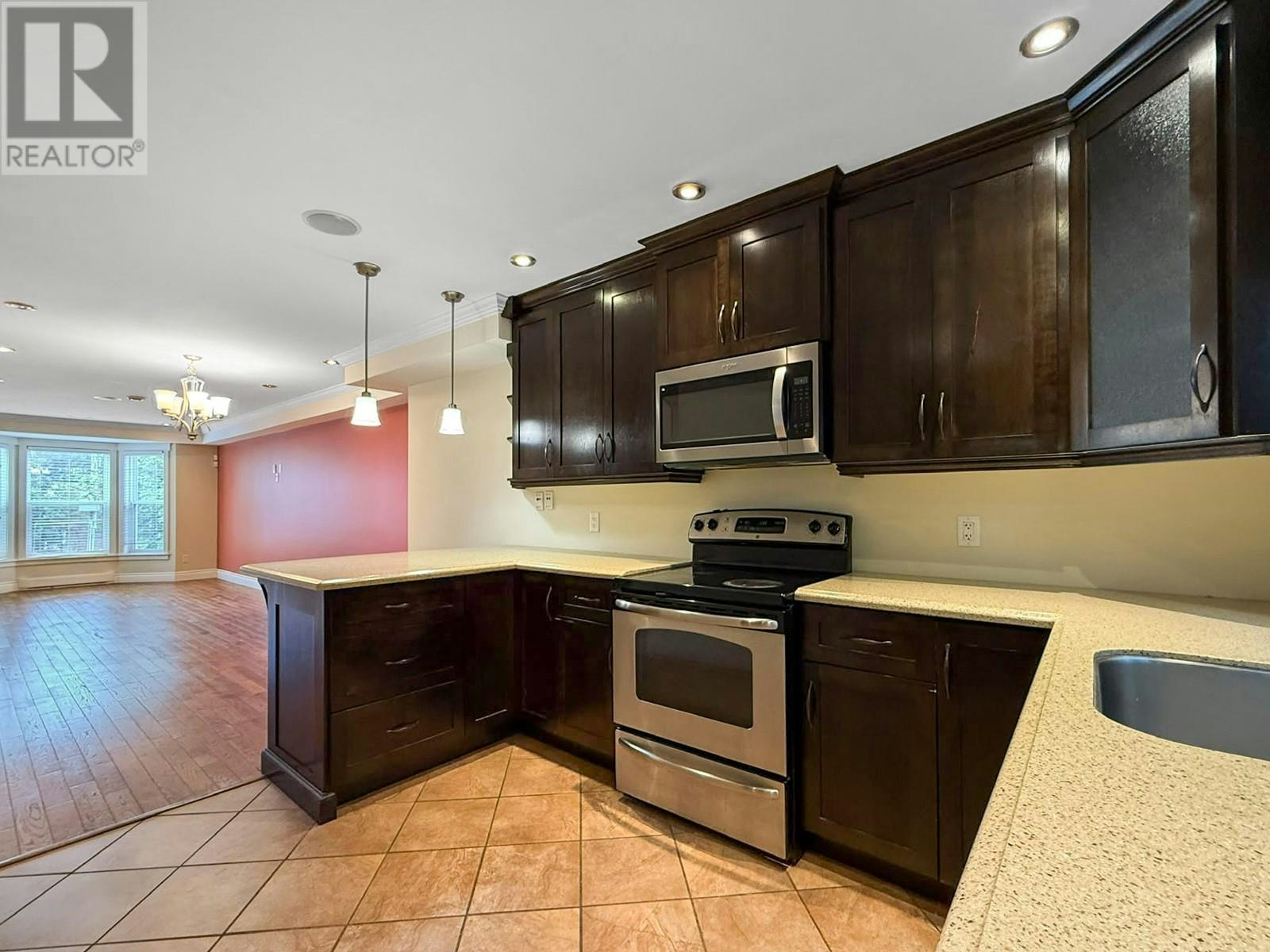 135 Casey Street, St Johns, NL, A1C 4X9 - 9