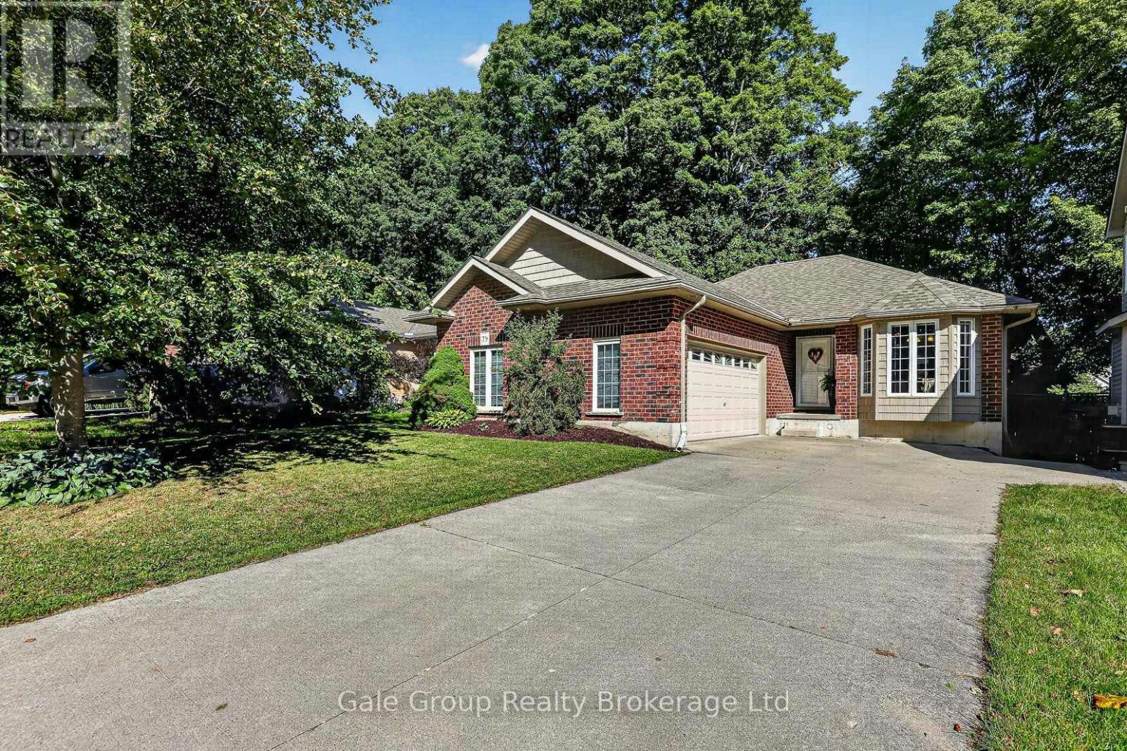 79 Potters Way, Woodstock, ON, N4S 9A1