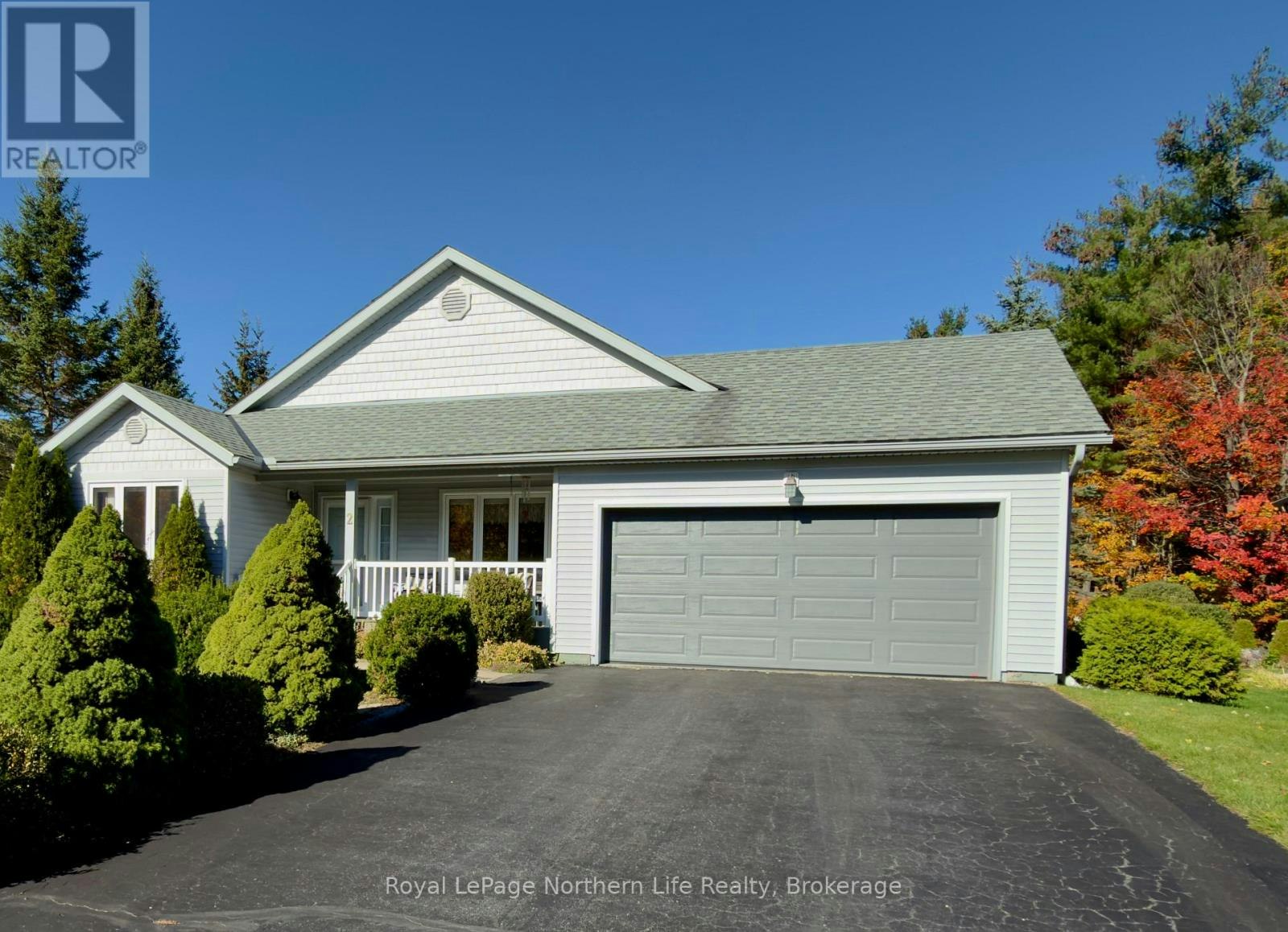2 Twigs End, Gravenhurst, ON, P1P 1Z2