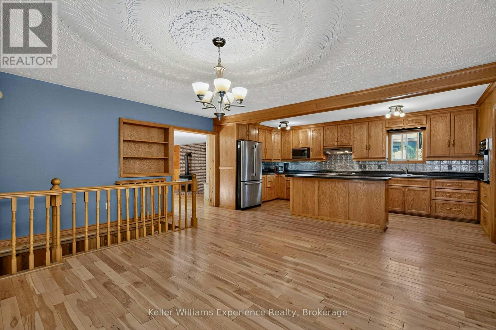 900 Champlain Road, Tiny, ON, L9M 0E3 - 34