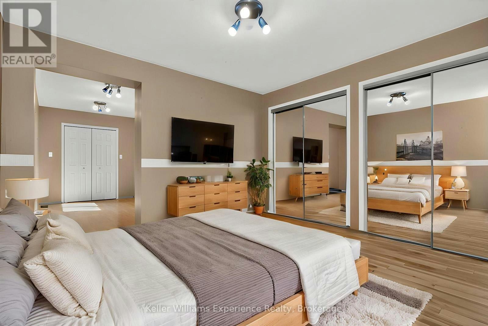 900 Champlain Road, Tiny, ON, L9M 0E3 - 35