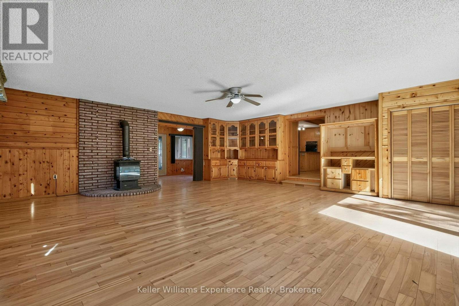 900 Champlain Road, Tiny, ON, L9M 0E3 - 26