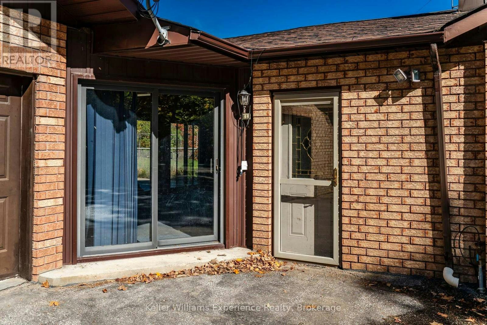 900 Champlain Road, Tiny, ON, L9M 0E3 - 8