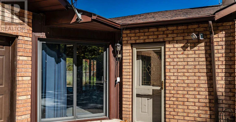 900 Champlain Road, Tiny, ON, L9M 0E3 - 8