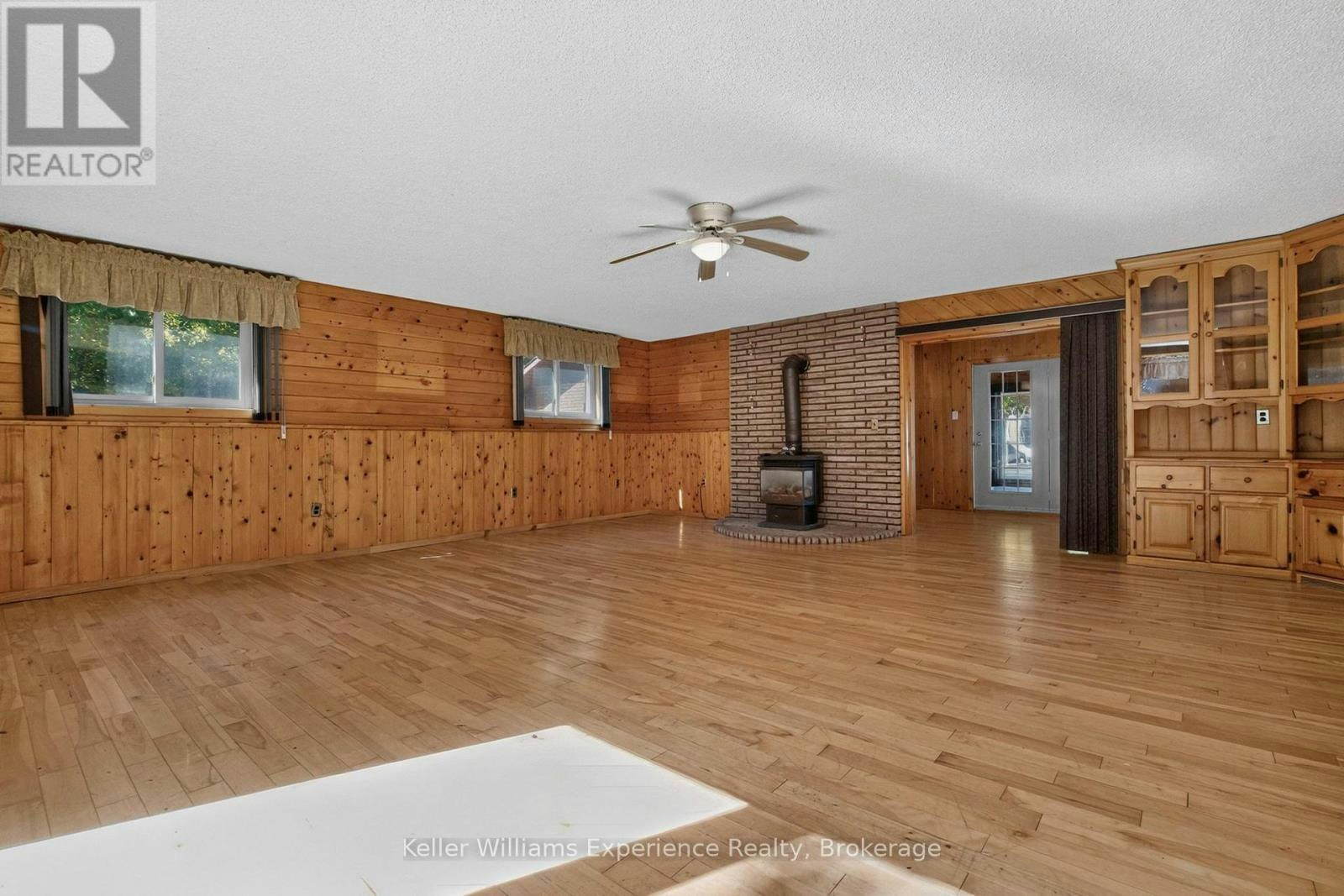 900 Champlain Road, Tiny, ON, L9M 0E3 - 25