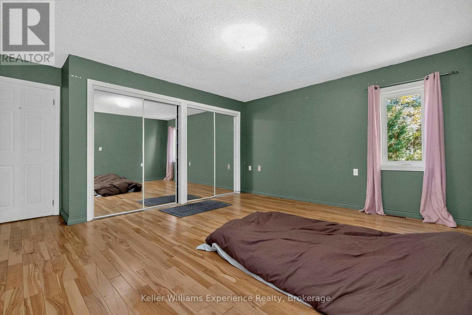 900 Champlain Road, Tiny, ON, L9M 0E3 - 41