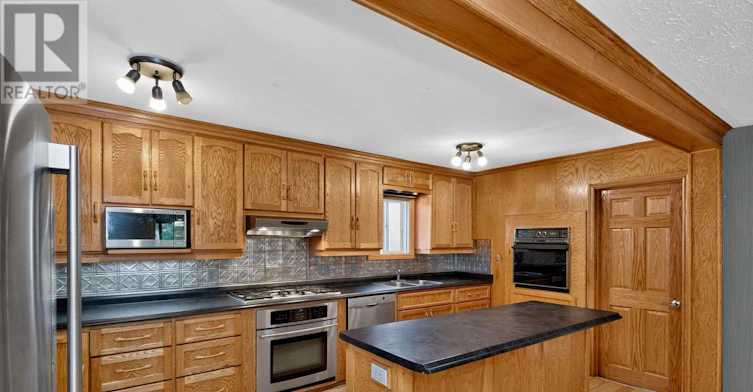 900 Champlain Road, Tiny, ON, L9M 0E3 - 29
