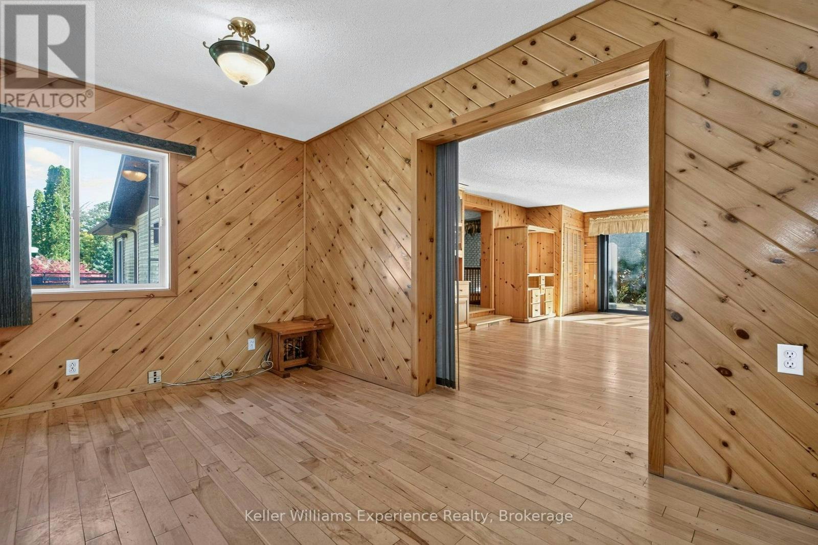 900 Champlain Road, Tiny, ON, L9M 0E3 - 21