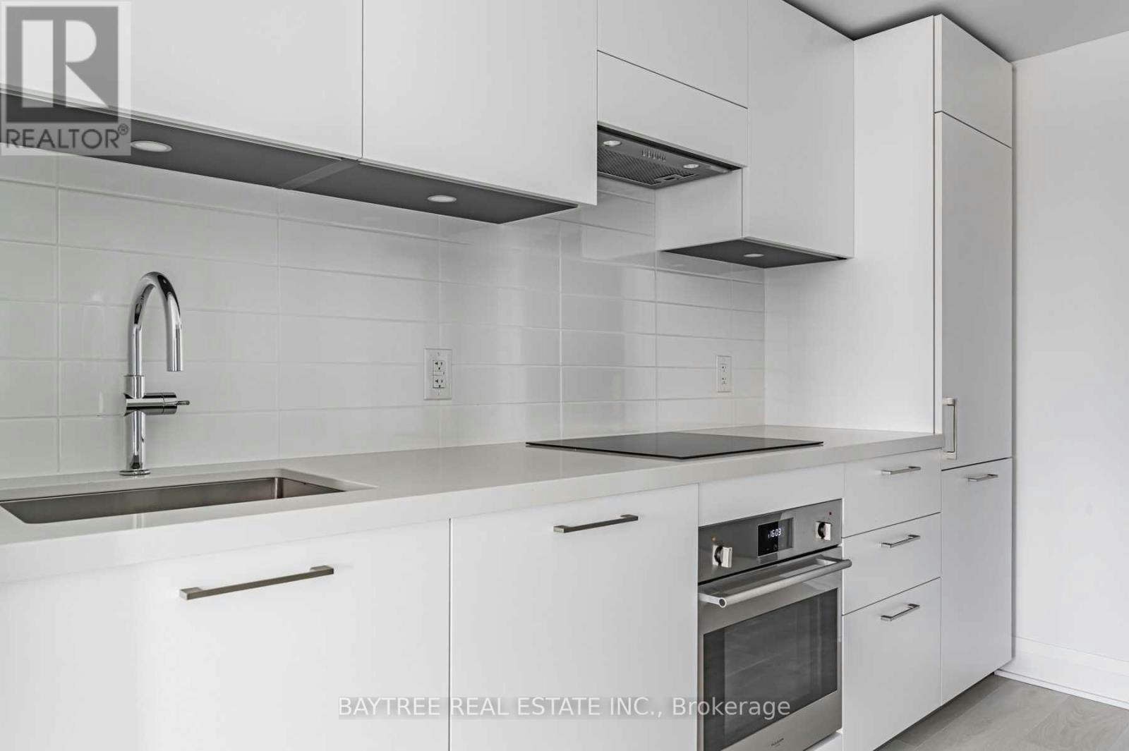 420-33 Frederick Todd Way, Toronto, ON, M4G 0C9 - 4