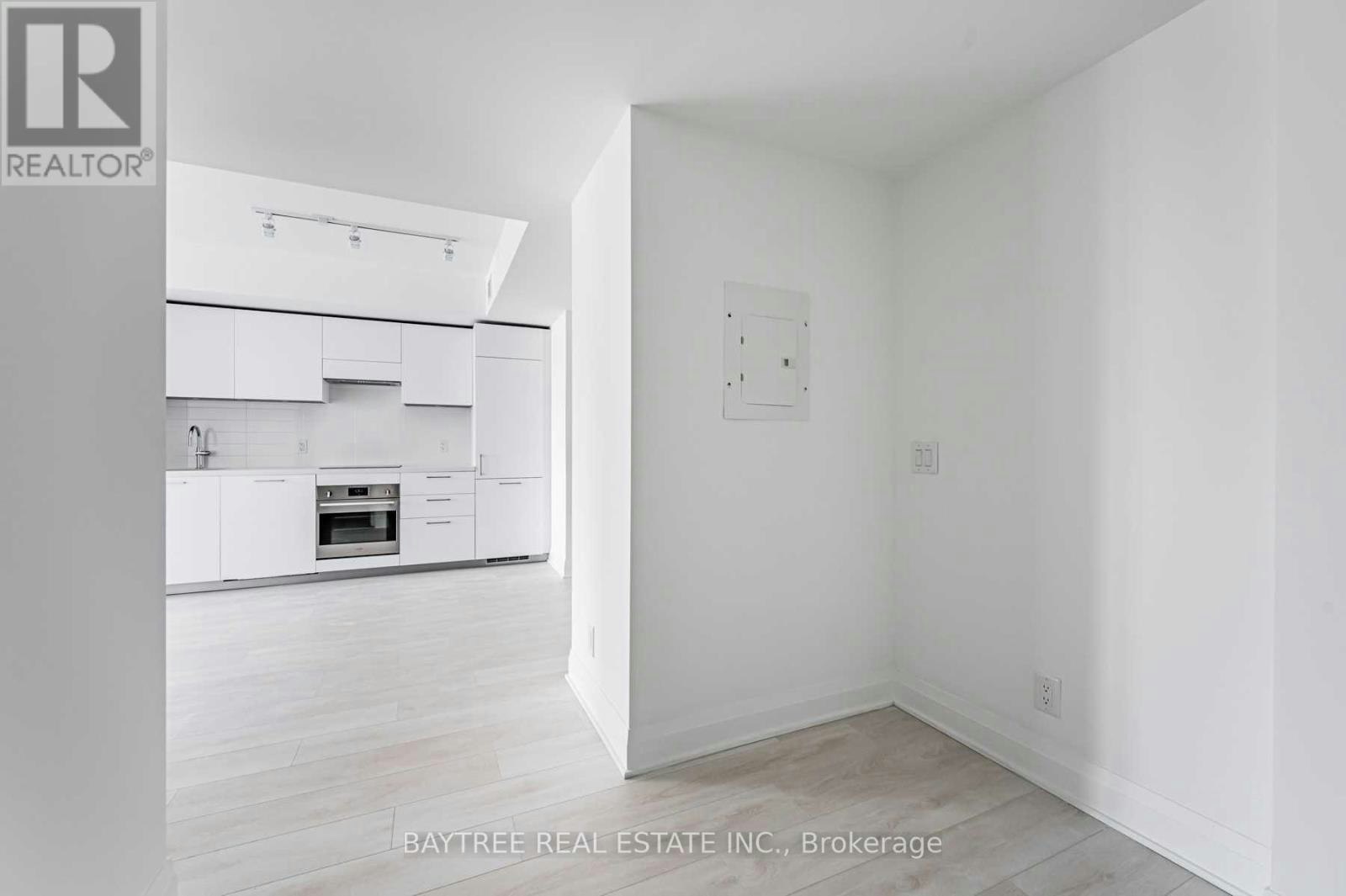 420-33 Frederick Todd Way, Toronto, ON, M4G 0C9 - 7