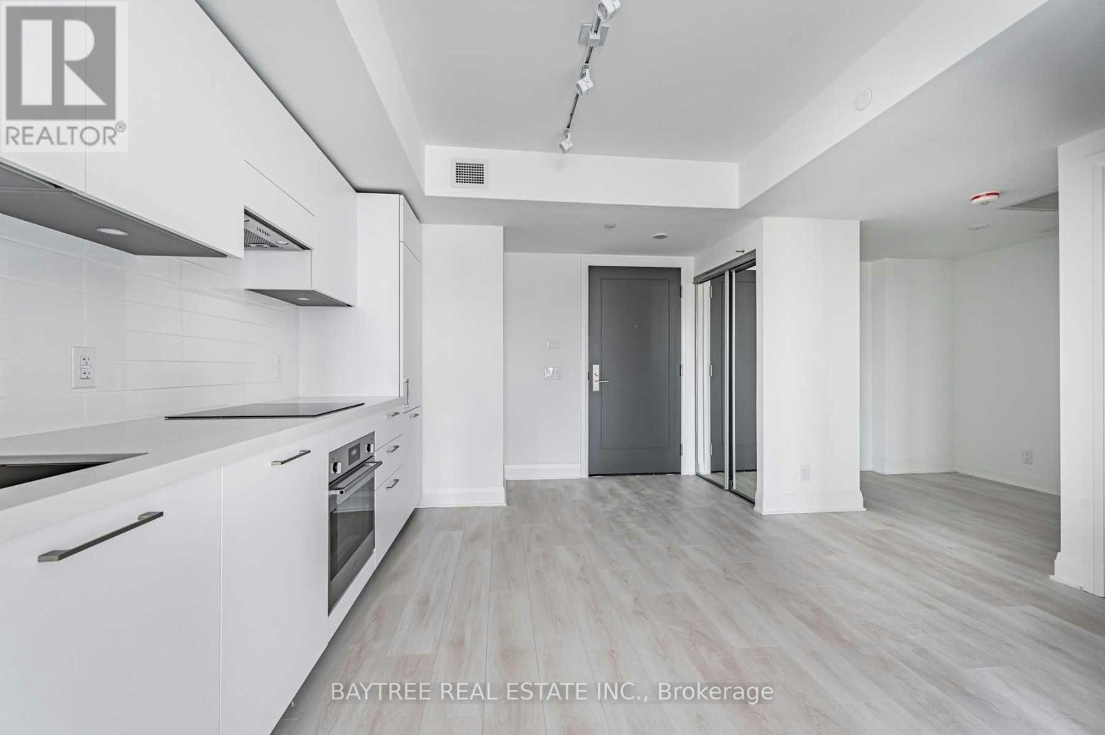 420-33 Frederick Todd Way, Toronto, ON, M4G 0C9 - 2