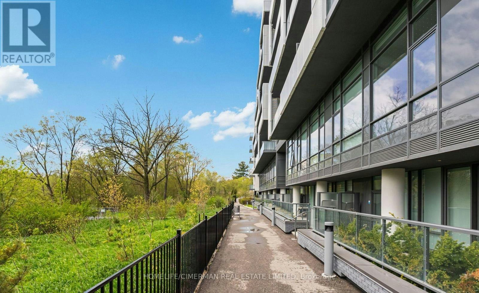 123-25 Adra Grado Way, Toronto, ON, M2J 4L1 - 15