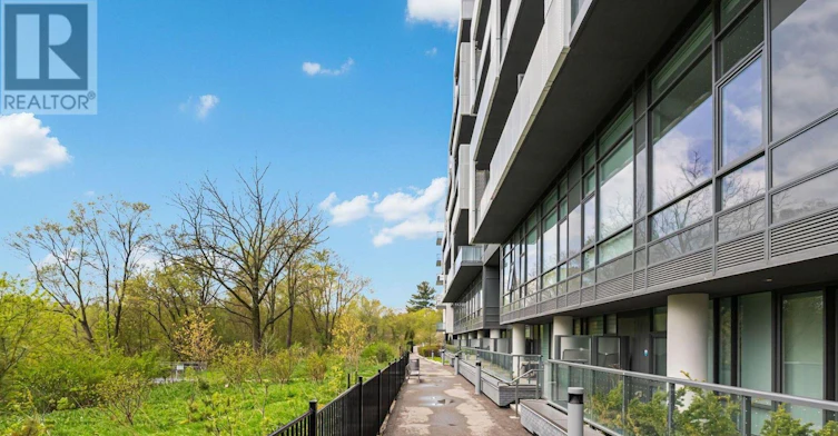 123-25 Adra Grado Way, Toronto, ON, M2J 4L1 - 15