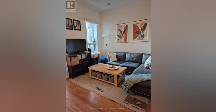 MAIN FLOOR-804 Bloor Street W, Toronto, ON, M6G 1L9 - 13
