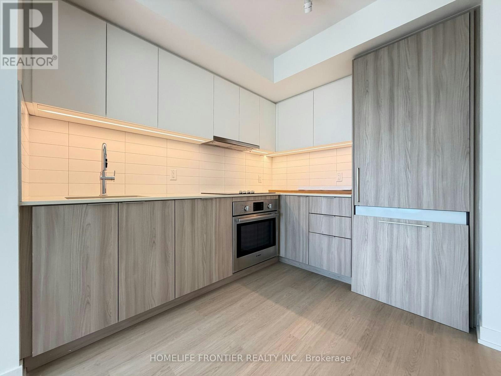 2208-15 David Salomon Drive, Toronto, ON, M3C 0T3 - 15