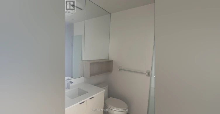 526 SE-60 Princess Street, Toronto, ON, M5A 2C7 - 3
