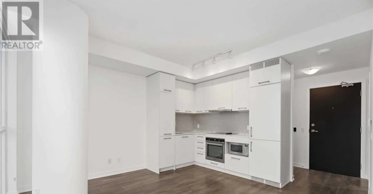 3808-87 Peter Street, Toronto, ON, M5V 2G4 - 5