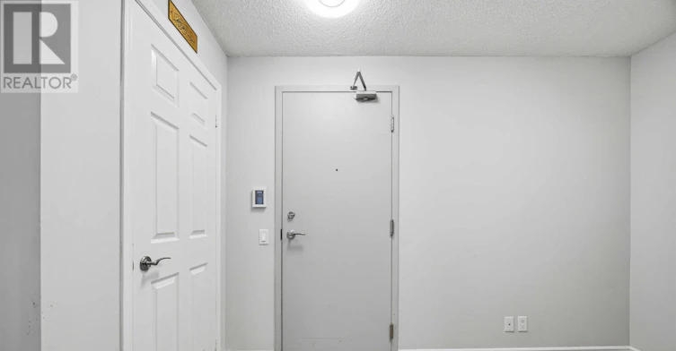 330-18 Mondeo Drive, Toronto, ON, M1P 5C8 - 7