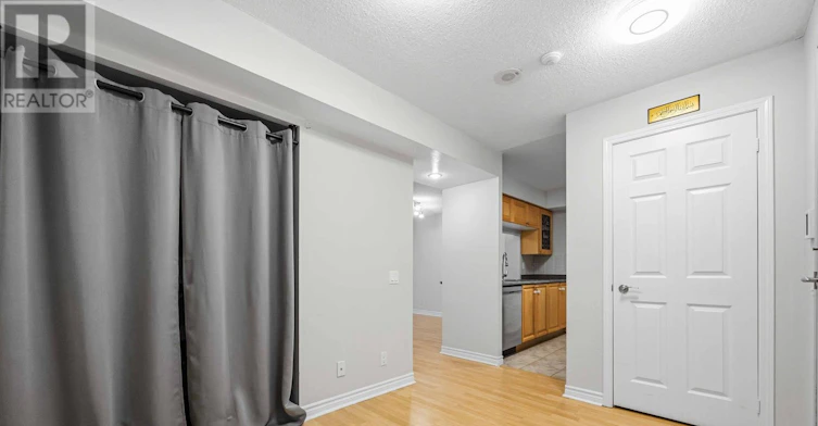 330-18 Mondeo Drive, Toronto, ON, M1P 5C8 - 9