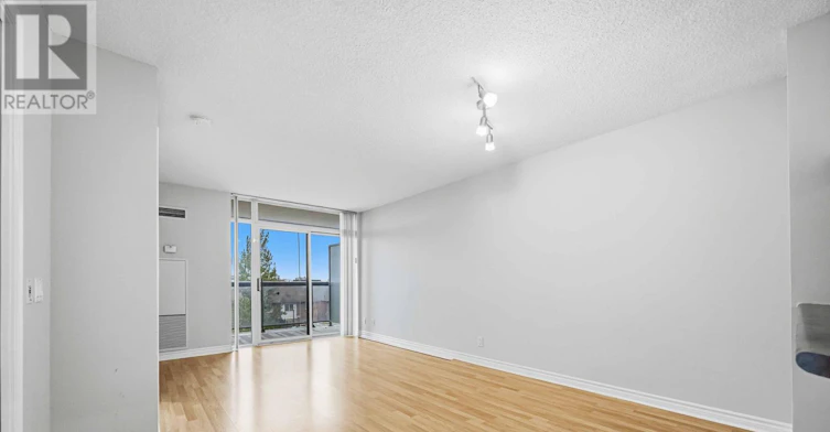 330-18 Mondeo Drive, Toronto, ON, M1P 5C8 - 12
