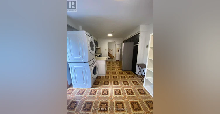 31 Donalda Crescent, Toronto, ON, M1S 1N5 - 4