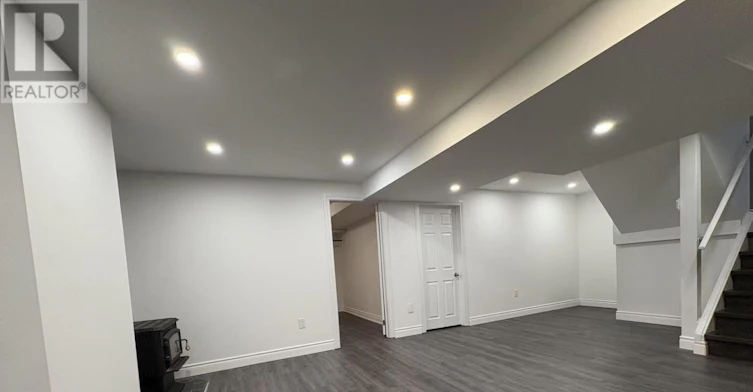 LOWER-21 Natanya Boulevard, Georgina, ON, L4P 3R6 - 3