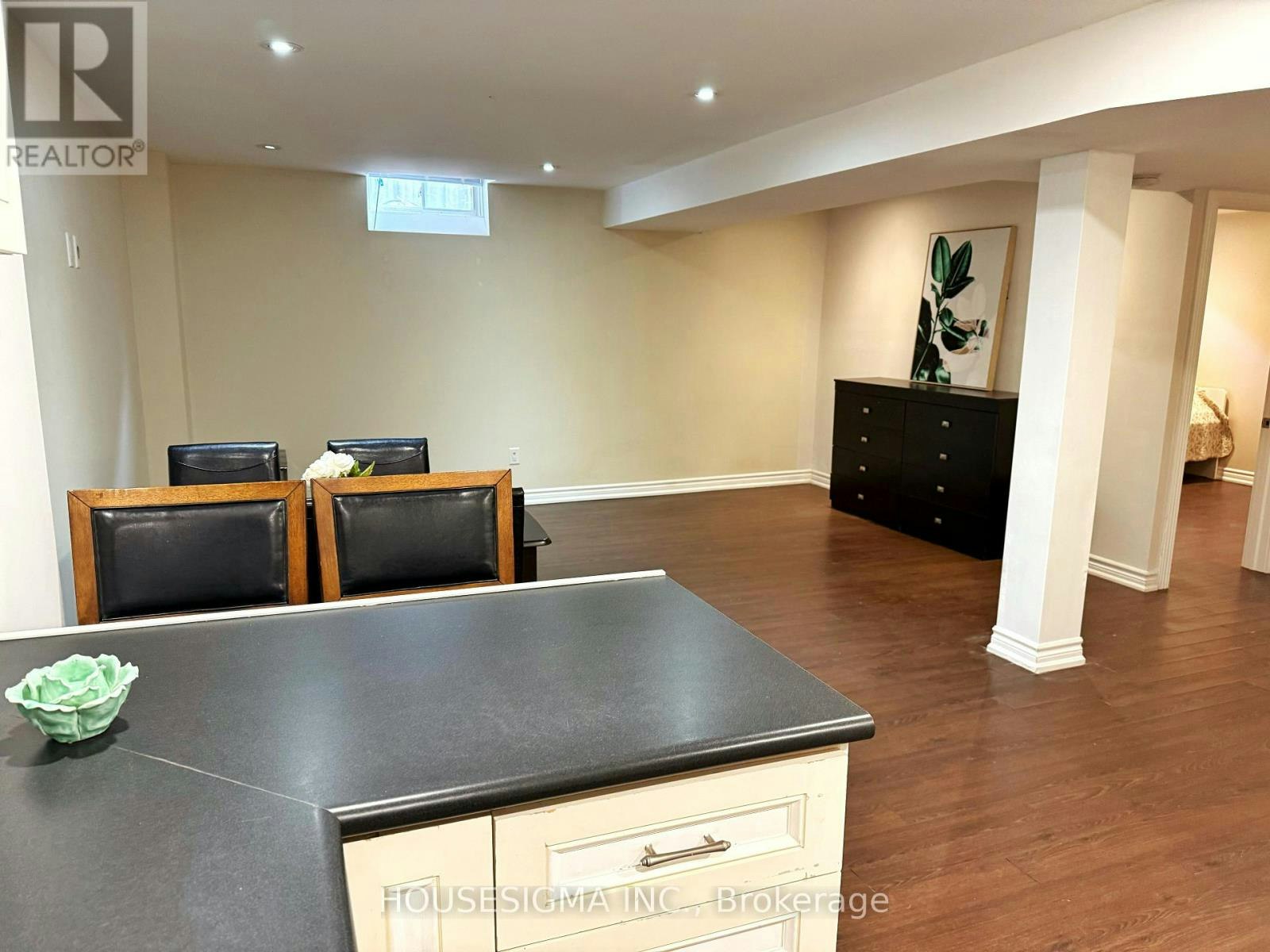 LOWER-16 Mendys Forest Street, Aurora, ON, L4G 5A3 - 9