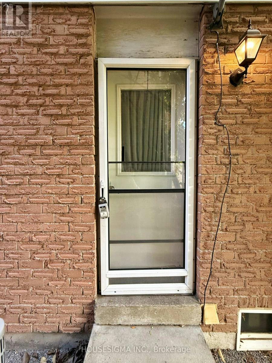 LOWER-16 Mendys Forest Street, Aurora, ON, L4G 5A3 - 4